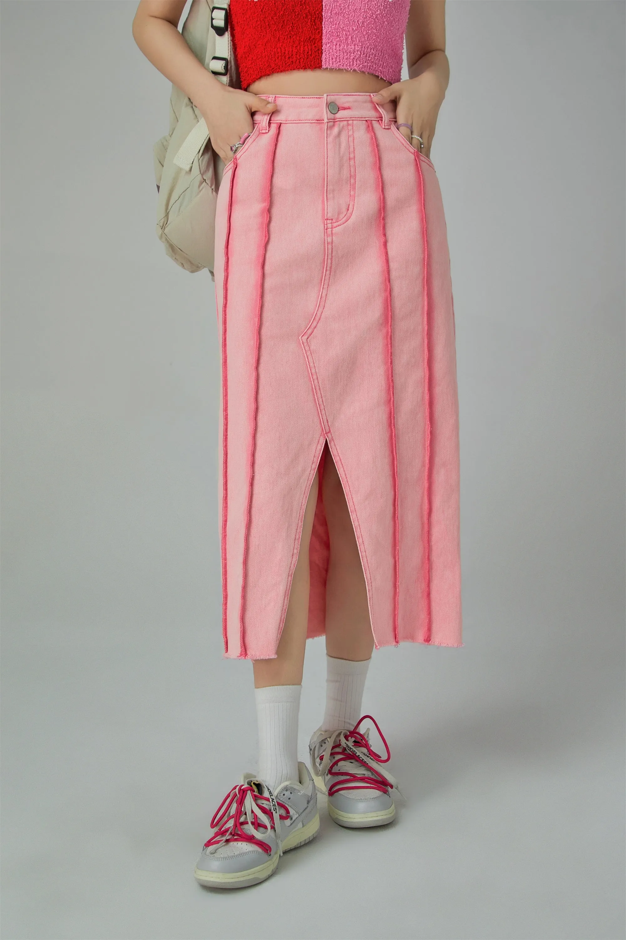 Never Dull Line Denim Skirt