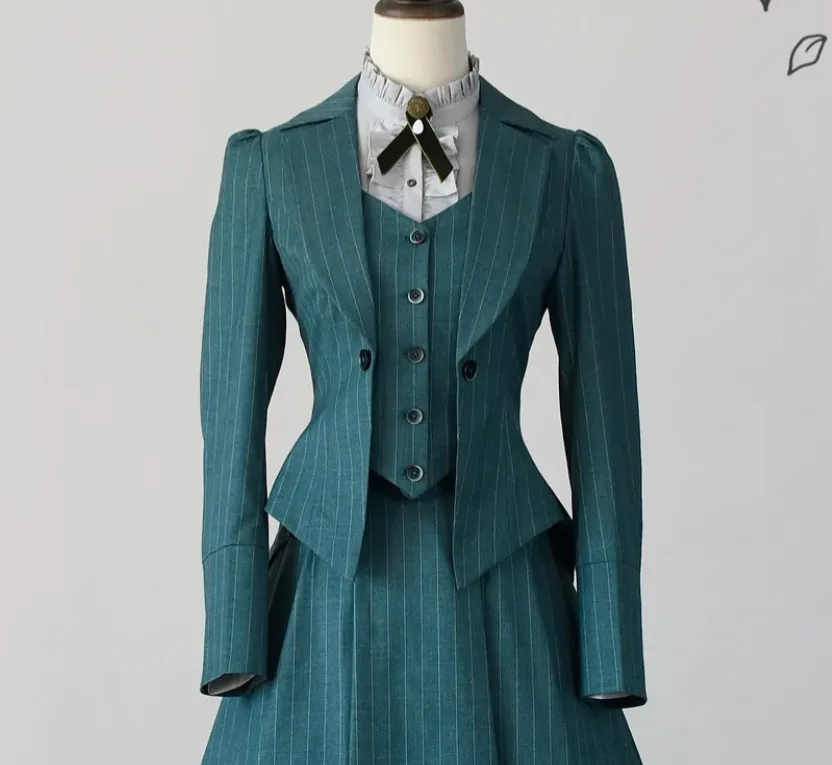 Pace of the Wind - Jacket in Turquoise