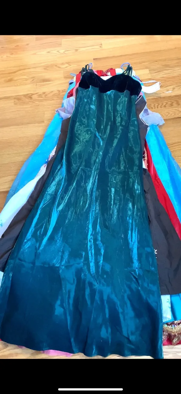 Vintage Dress Mix 90s & Y2k - 7- Pieces